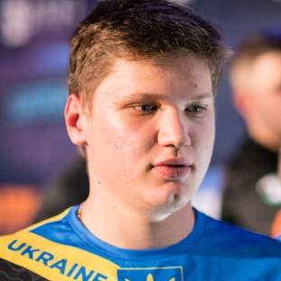 成反越位 成反越位